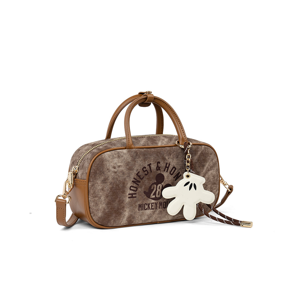 【D052】【Disney正規品】ミッキースポーティーバッグ 茶色